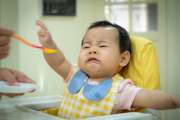 trẻ ăn dặm có tốt không